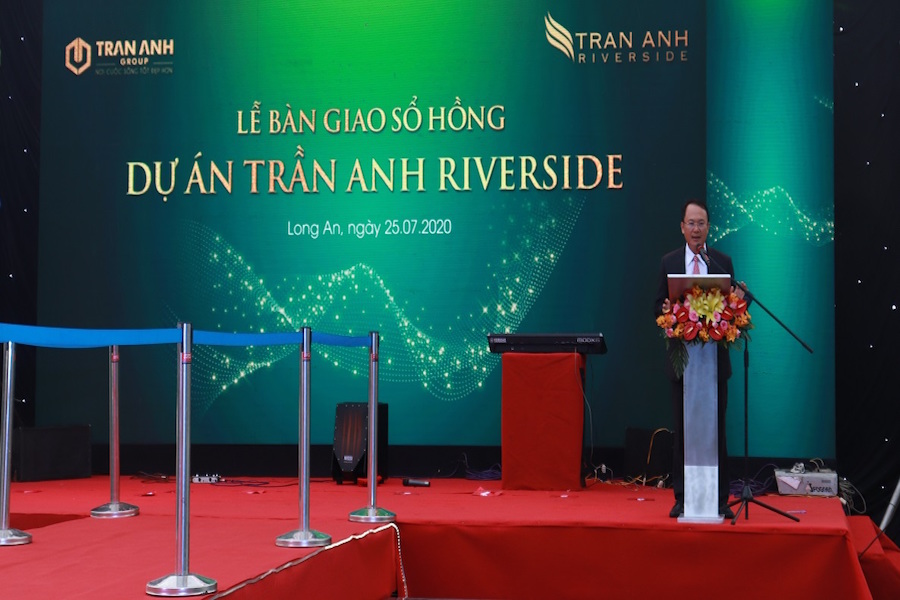 Ông Trần Đức Vinh – Chủ tịch HĐQT kiêm TGĐ Trần Anh Group phát biểu tại buổi lễ
